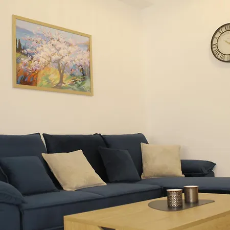 Apartment Syntagma Luxury By Ck-3